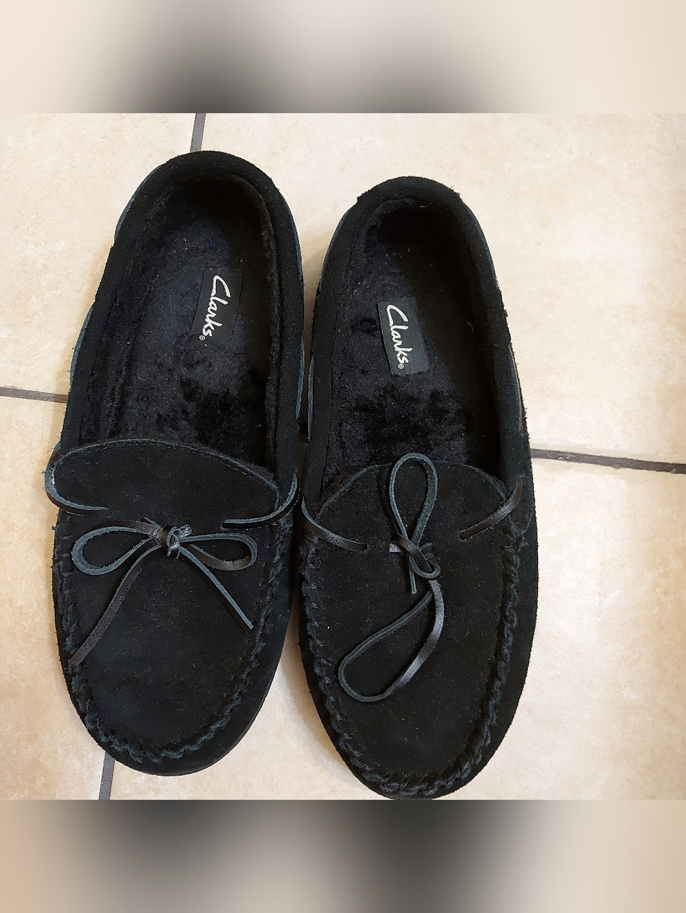 Clarks Men's Suede Moccasin Slippers by Clarks — Size 10M